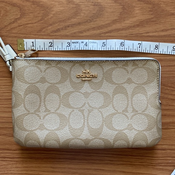 ❤️ Coach Khaki Ivory Logo Double Zip Wallet with Wrist Strap NWT - Picture 10 of 12